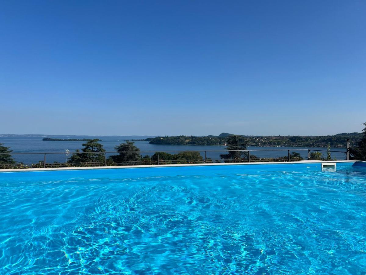 Feli Holiday Home - Panoramic Pool Lake View In Gardone Riviera Exteriér fotografie